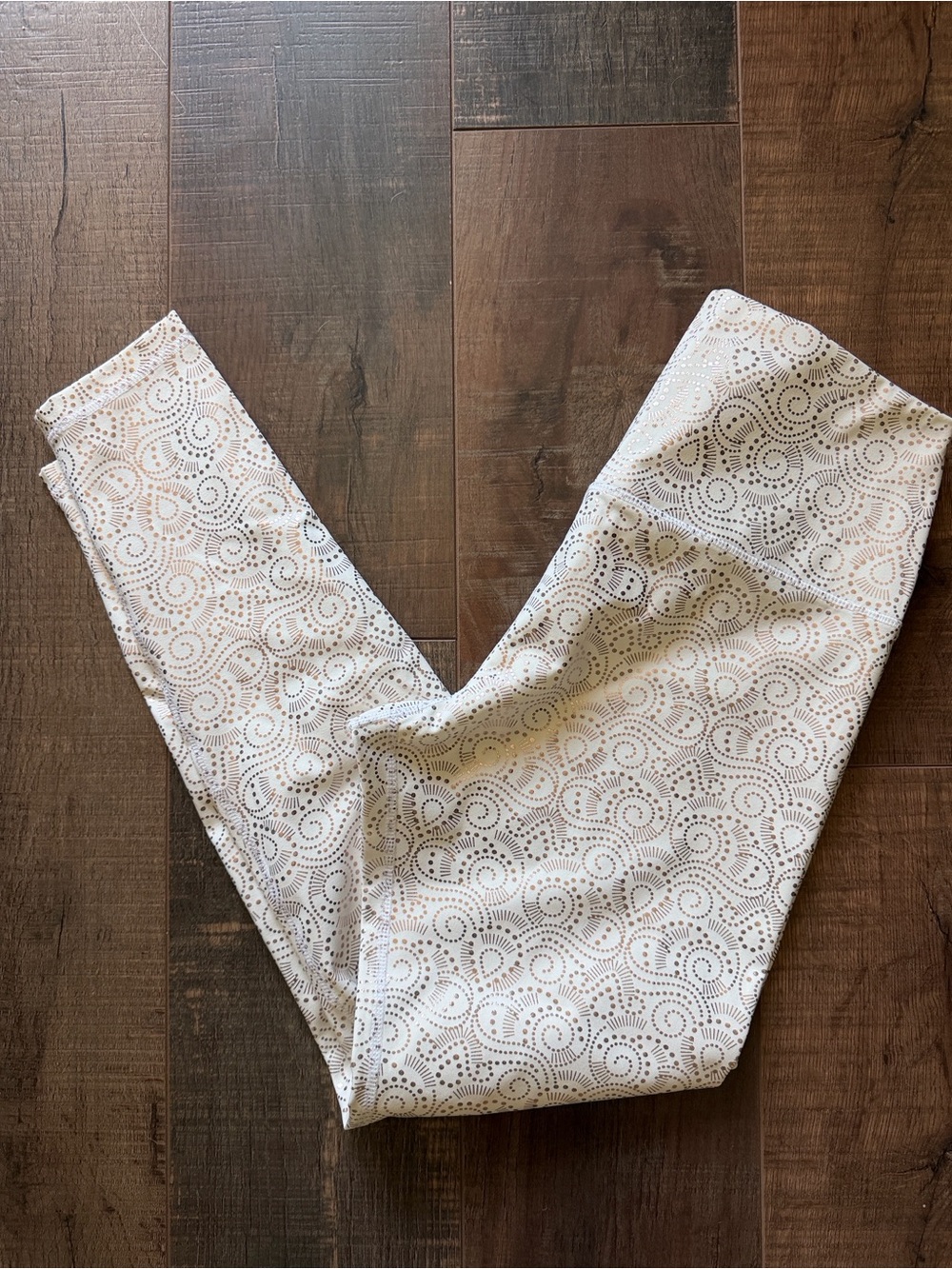 Glyder White Laser-Cut Circle-Pattern Leggings